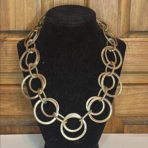 Large Gold Tone Metal Circle Link Statement Necklace 18”
